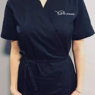 Yumi Tunique noire avec Logo Yumi Tunique noire avec Logo